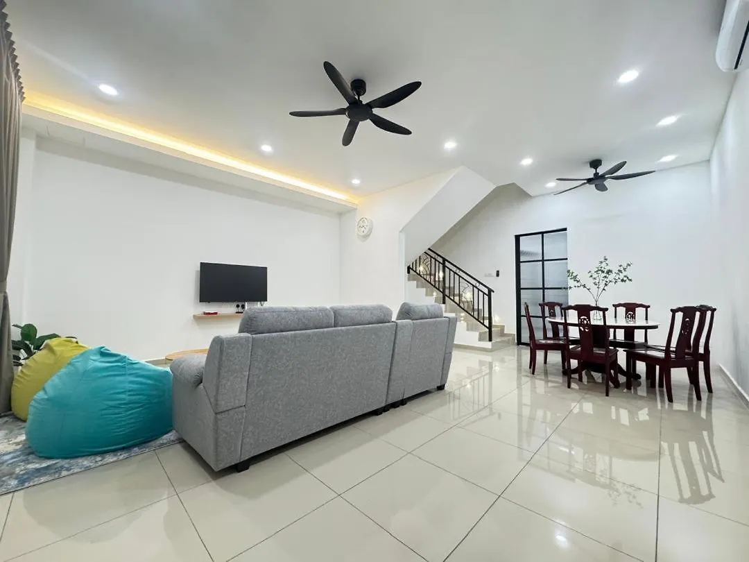 Melaco-Living Malacca Apartment